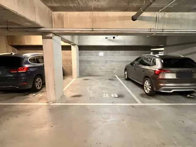 Garage  te Evere 
