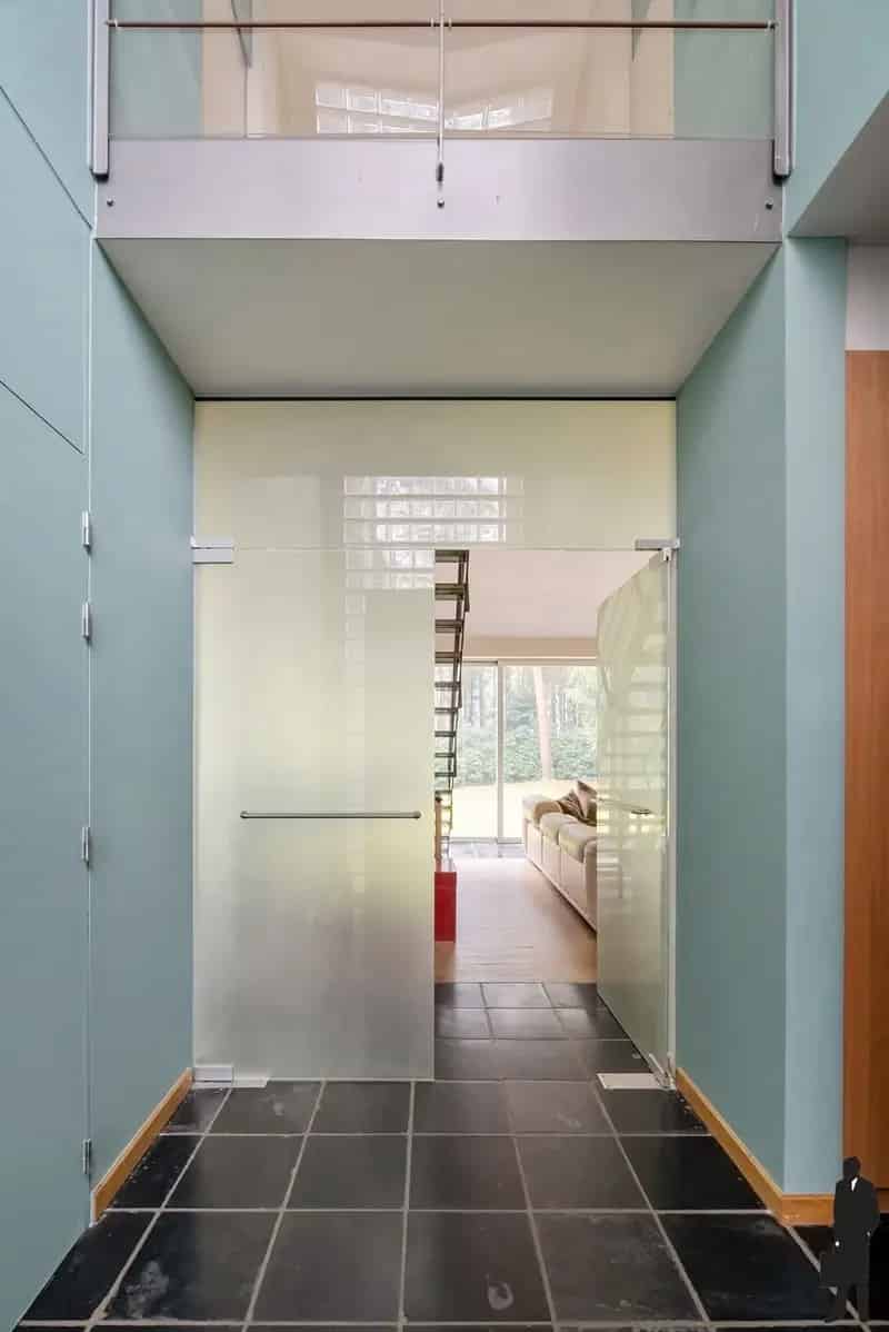 Moderne woning op perceel van ca. 3.500m²