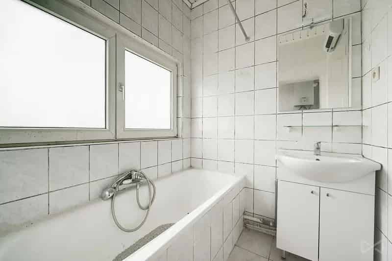 Appartement met twee slaapkamers in Molenbeek-Saint-Jean