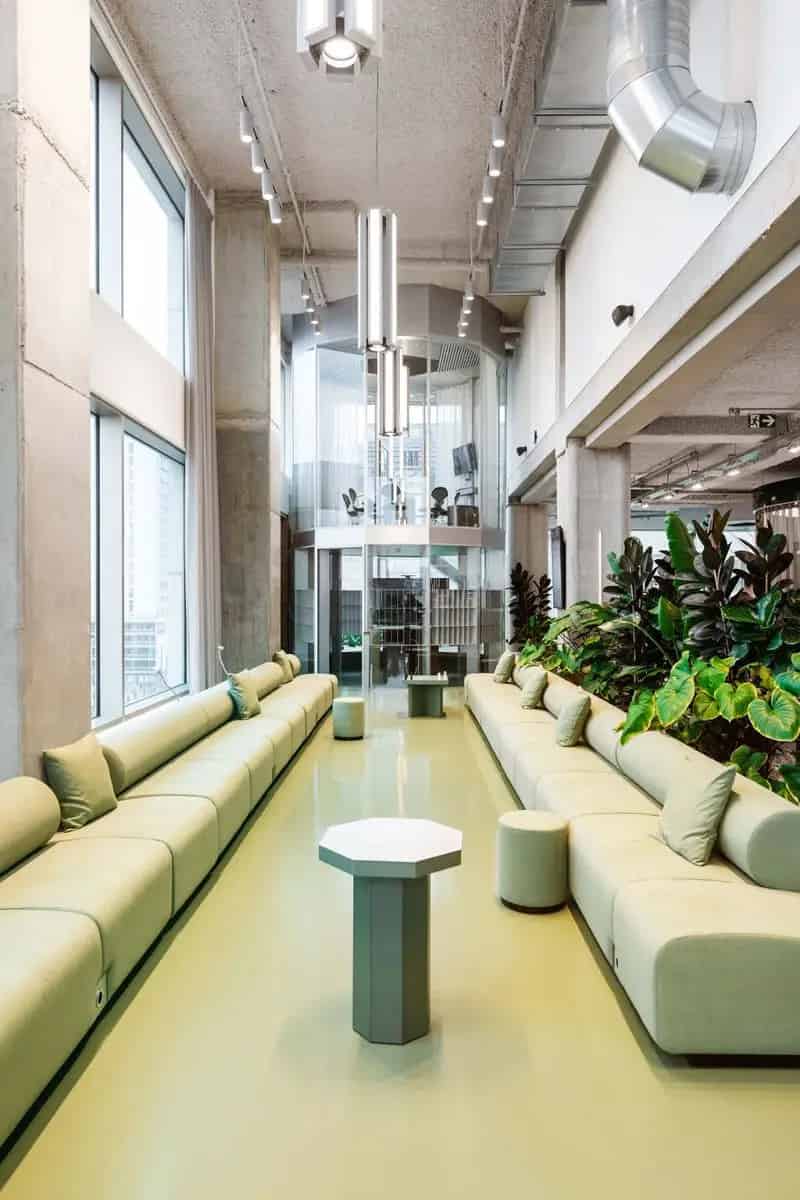 Premium Kantoorruimtes in Antwerp Tower - Flexibel en Inspirerend!