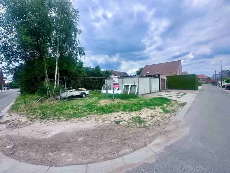 Bouwgrond te koop: 2a 36ca, Zuidwest, Rustige buurt