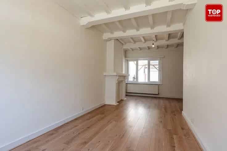Huis Te Koop Eeklo Centrum Instapklare Woning Garage