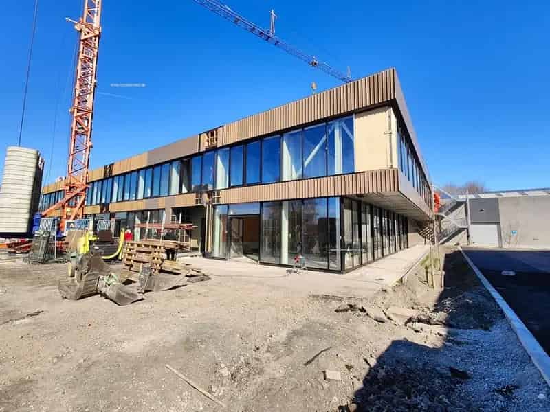 Nieuwbouw handelspand te huur in Oudenburg