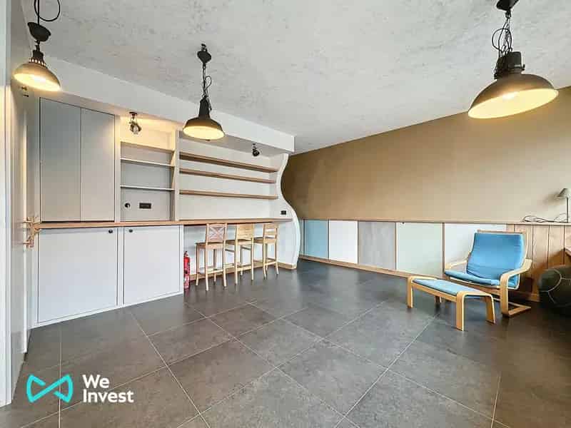 Appartementsgebouw met acht slaapkamers in Schelle