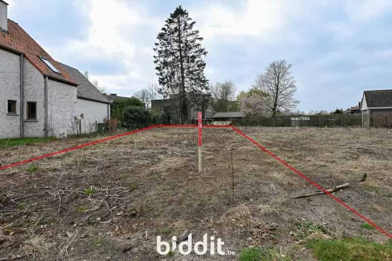 LOT 3: PERCEEL BOUWGROND - 565 M²