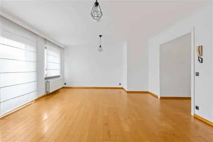 Duplex Appartement te Turnhout met Tuinkamer en Zolder