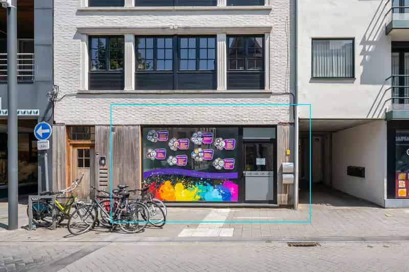 Ruime gelijkvloerse handelsruimte in hartje Turnhout