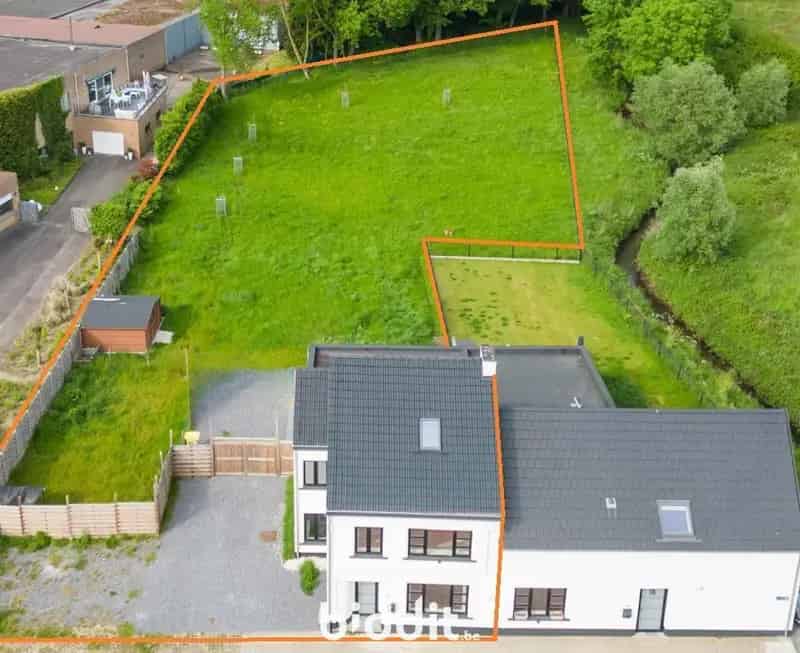 GERENOVEERDE WONING