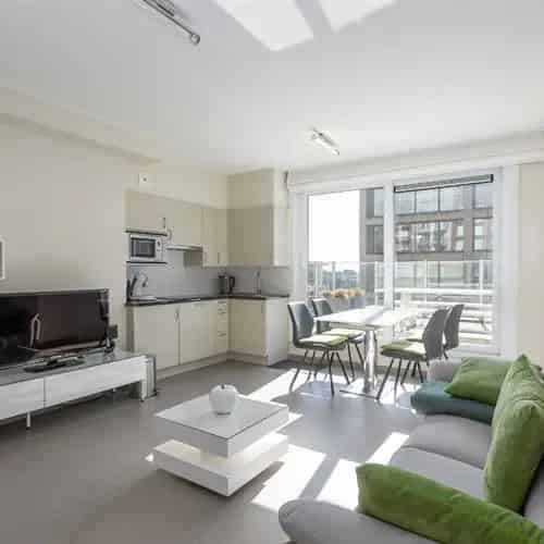 Dakappartement in perfecte staat met 2 riante terrassen!
