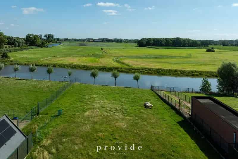 Bouwgrond aan Oude Leiearm