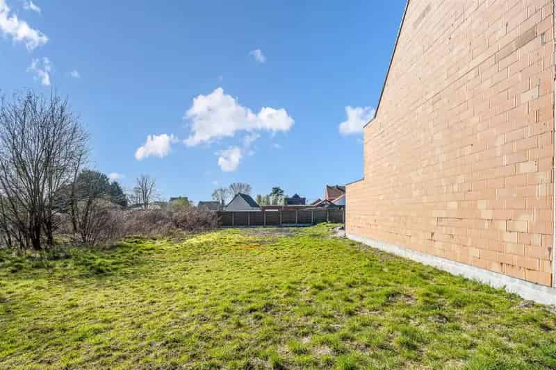 Ideaal georiënteerde bouwgrond in doodlopende straat