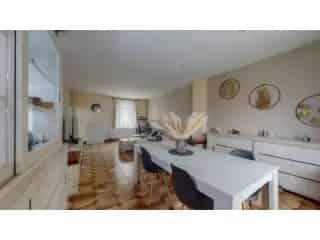 Huis te Koop Roux 3 Slaapkamers Tuin Garage 184m²