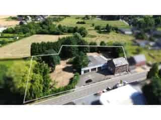Huis gemengd gebruik te koop - Héron VBC98641


In optie