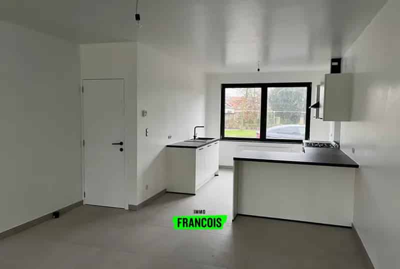 Recent gerenoveerde woning met 3 slaapkamers en 2 badkamers te koop te Assebroek