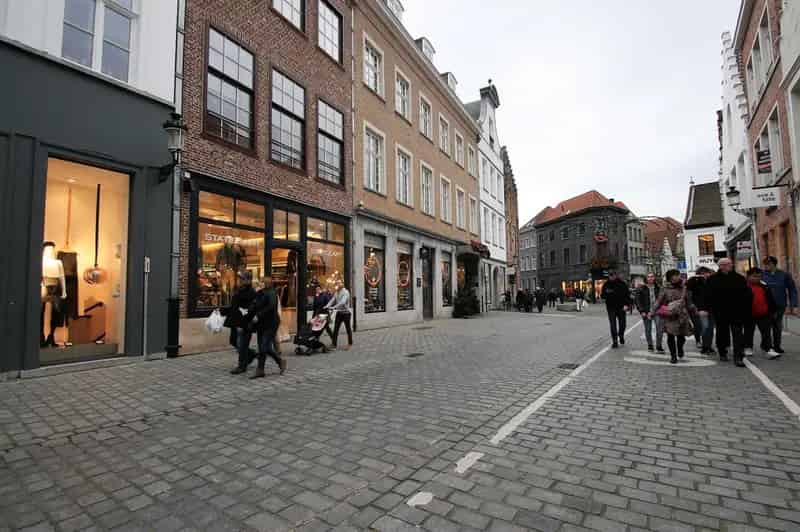 Winkelpanden te huur Zilverpand 24 Brugge