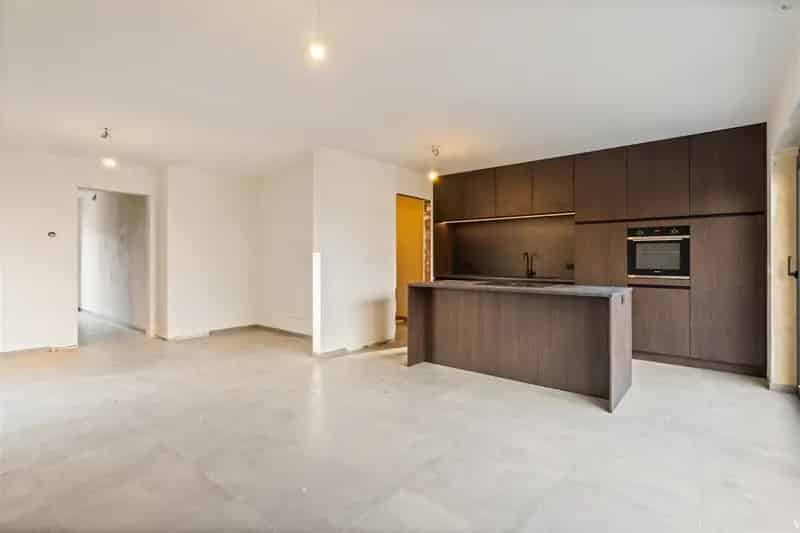 Half open bebouwing op 768m² lot 2