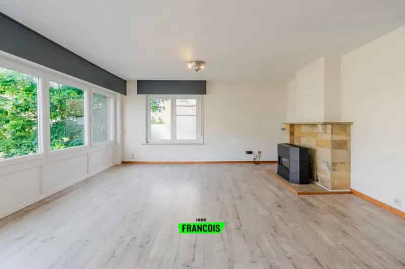 Lichtrijk hoekappartement met twee ruime slaapkamers in Blankenberge