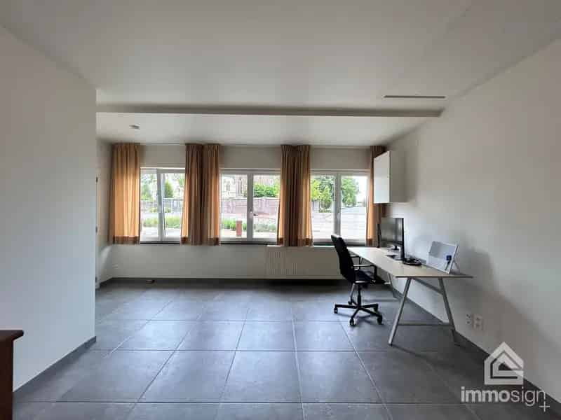 Gelijkvloerse woning te Reppel 86m² 1 slaapkamer gerenoveerd