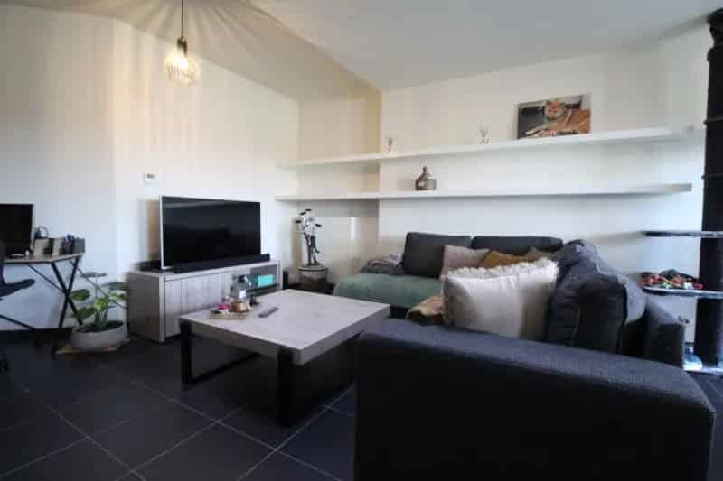 Gezellige woning met ruime tuin te huur in Dadizele