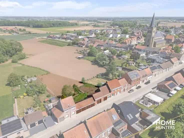 Huis Te Koop: 6 Garages Panoramisch Zicht Grote Tuin Renovatieproject