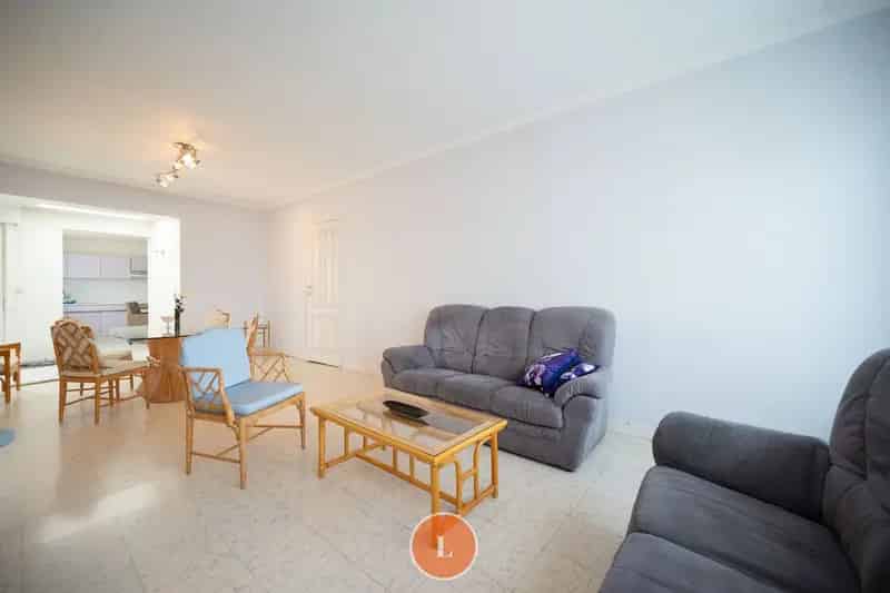 Te renoveren woning centrum Menen
