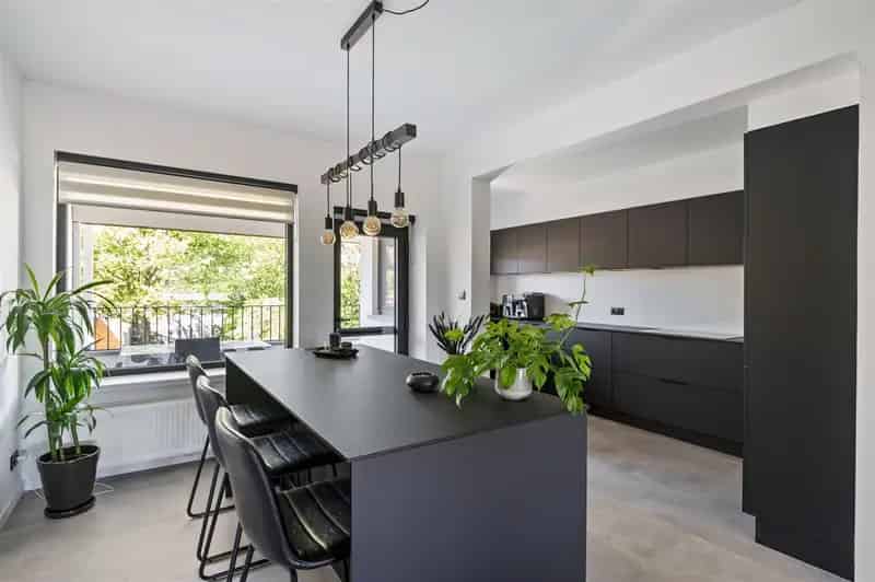 Huis te huur Duffel: Bel-	Etage 4 slaapkamers garage tuin