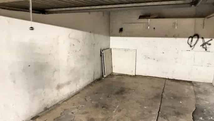 Garagebox te huur in Hof ter Lo 9, Borgerhout - Dewaele