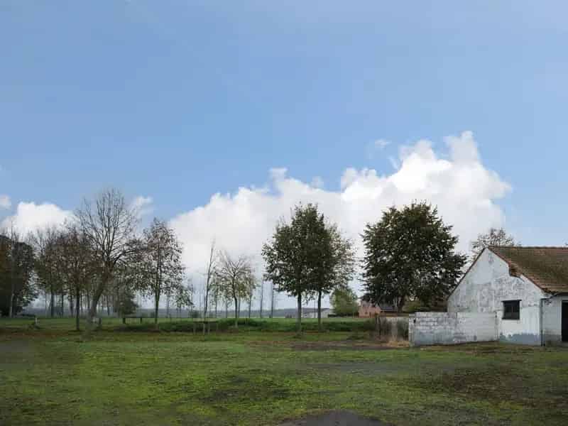 Huis te huur Waarschoot Zomergem: karakterwoning met bijgebouwen