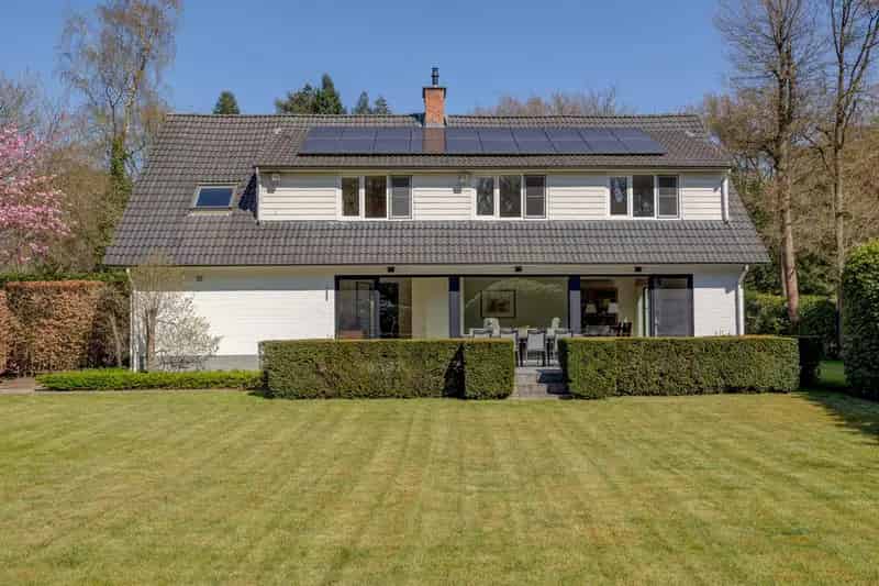 Huis te huur Schoten: Instapklare villa met 4 slaapkamers en tuin
