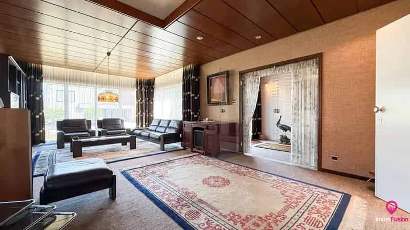 Mooie, volledig onderkelderde bungalow met 3 slaapkamers!