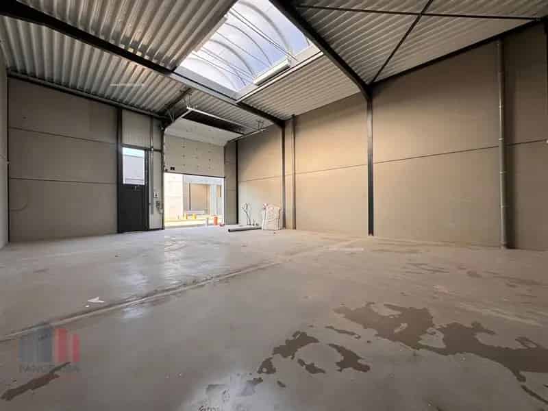 Nieuwbouw bedrijfsgebouw te huur in Clarysse Business Park Pittem