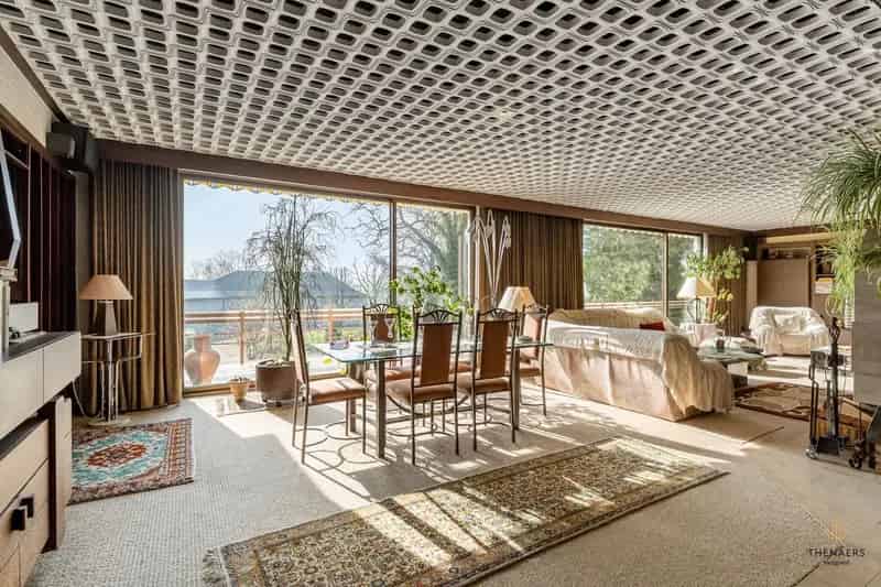 Statige Villa met Oneindige Mogelijkheden.