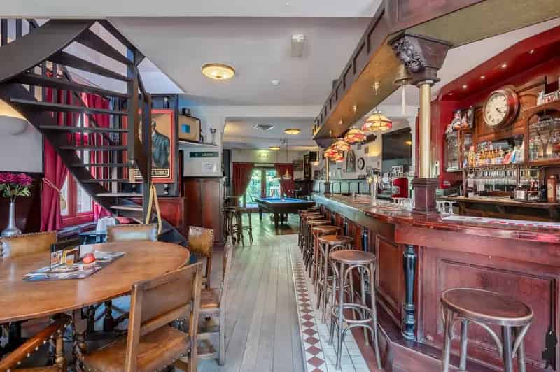 Huis te huur Meersel-Dreef: Authentiek Café met Woonst