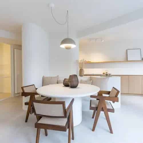 Gerenoveerd twee slaapkamer appartement op centrale ligging te Oostende