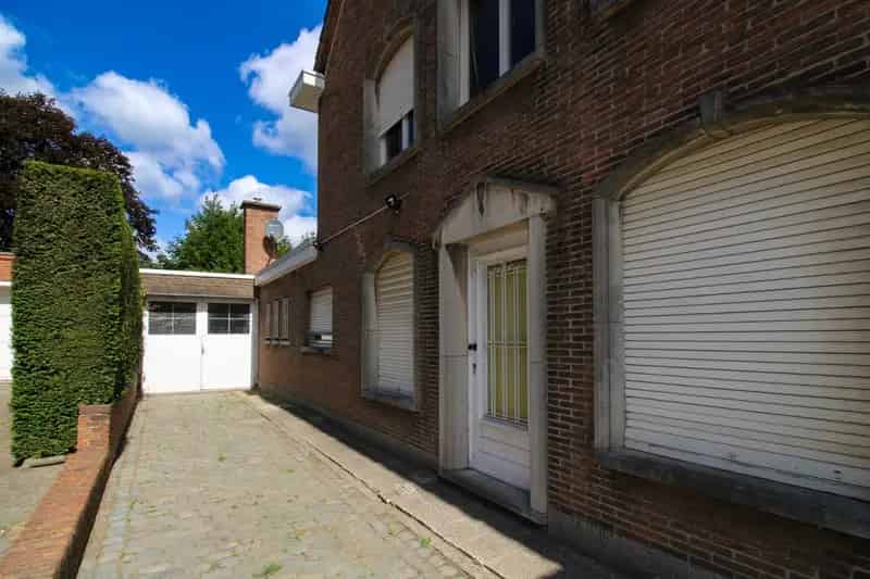Huis te huur Sint Niklaas 5 slaapkamers Garage Tuin
