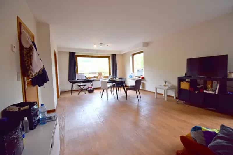 Appartement te huur Edegem 2 slaapkamers zonnig terras