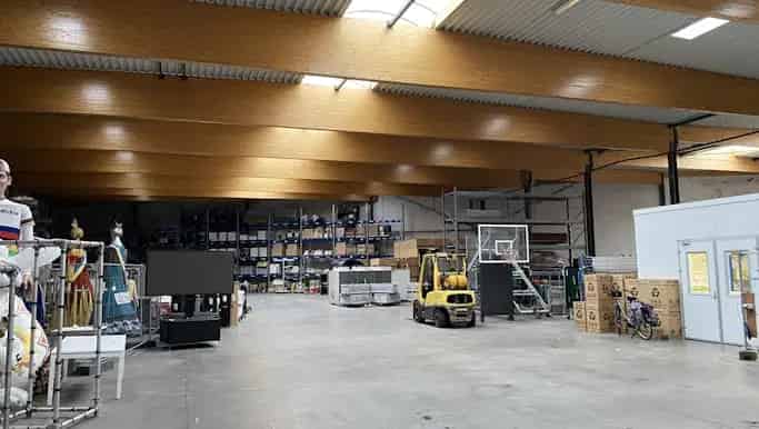 Magazijn te huur in Guido Gezellelaan 6, Roeselare - Dewaele