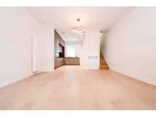 Huis te Koop Sint-Jans-Molenbeek - Gerenoveerd Nabij Parc Ouest