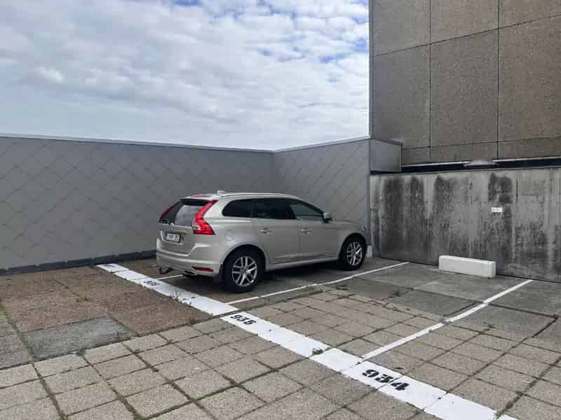 Open staanplaats in centrum Oostende