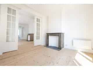 Appartement 90m² Saint-Gilles - Rénové 2025 - 2 Chambres