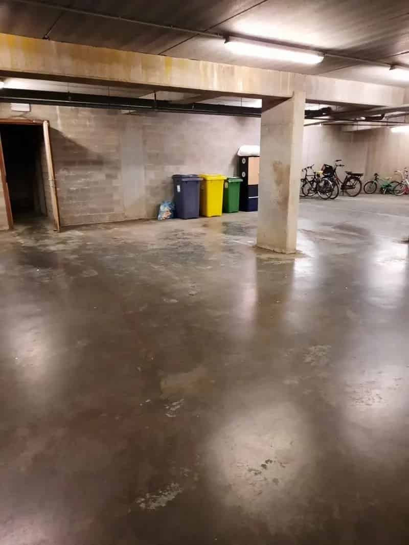 Garage te huur Geel - Ondergrondse autostaanplaats
