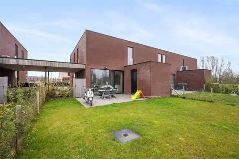 Nieuwbouw Huis 4 Slaapkamers Roeselare