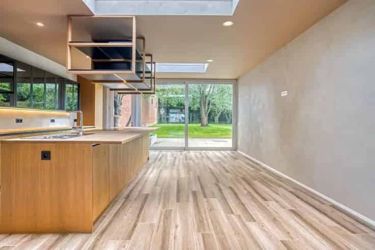 Gerenoveerde Parel 3 Slaapkamers Dubbele Garage Lauwe