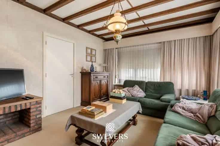 Huis Te Koop Paal 3 slaapkamers 204m²