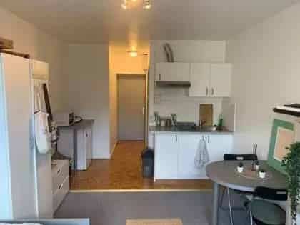 Kamer Te Huur , 1, Venelle des Capucins, Namen, Namen