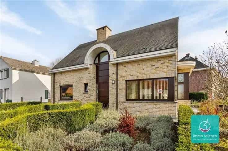 Villa Te Koop