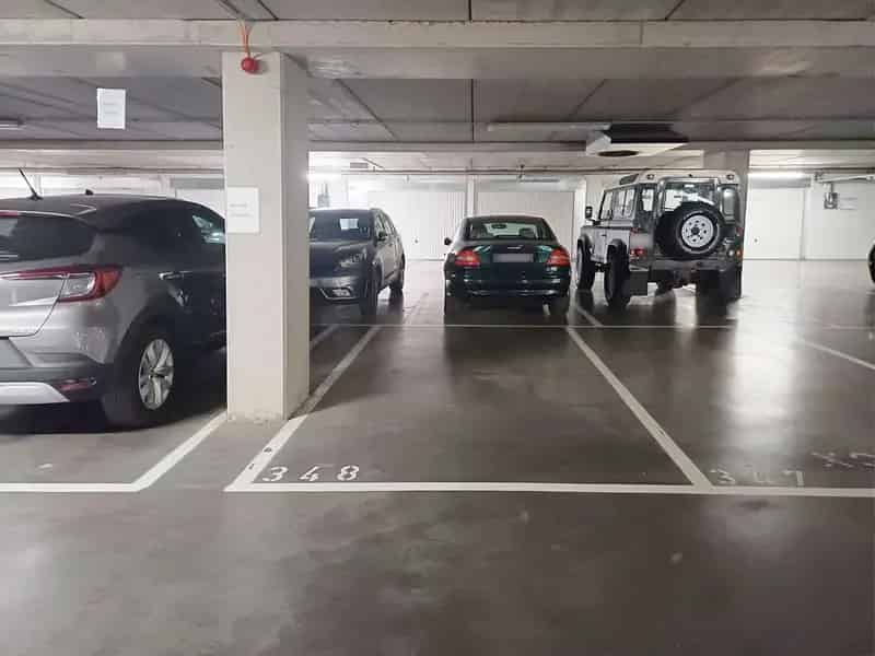 Garage te koop