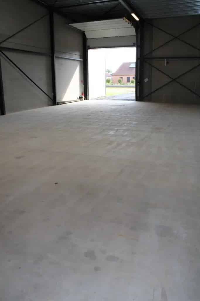 Magazijn (+- 200m²)