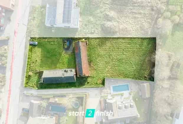 Uniek perceel bouwgrond voor villabouw met landelijk uitzicht aan de achterzijde