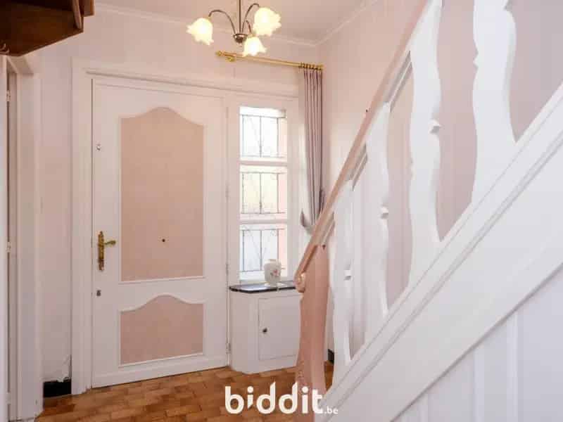 KARAKTERVOLLE WONING MET TUIN
